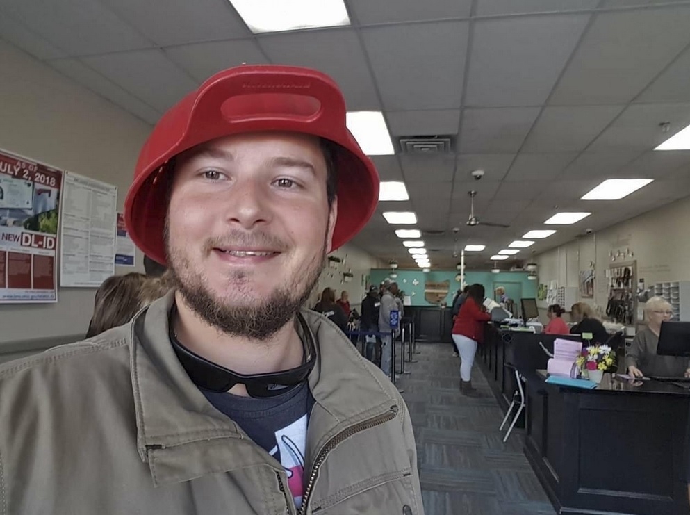Colander-wearing ‘Pastafarian’ claims religious discrimination over Ohio driver’s license photo
