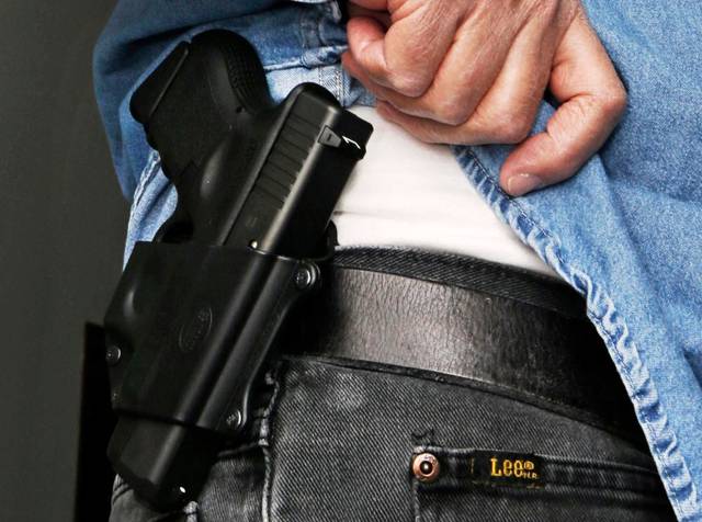 Arkansas House votes to cut concealed handgun license fees