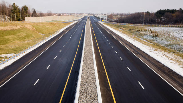 Arkansas bill would tap revenue, raise tax for highways