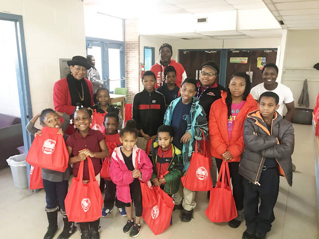 Mayor launches backpack meal program at the Merrill center