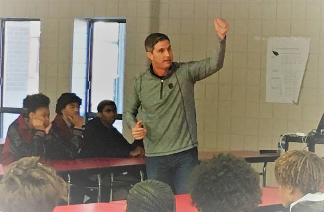 Dollarway hosts motivational speaker Vitale