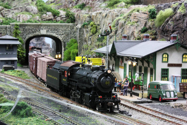 Railroadiana Show and Sale set April 6