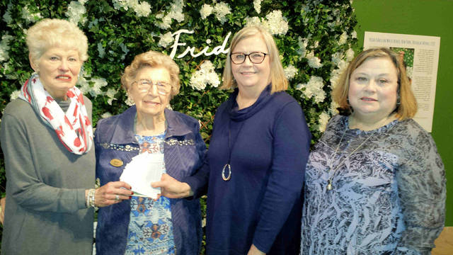 Colonial Dames announce cemetery project
