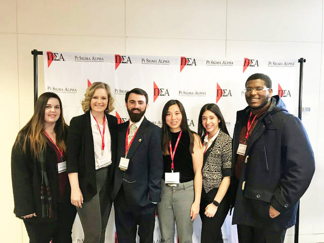 UAM students present research at 2 conferences