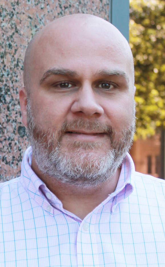 ASU graduate establishes communication scholarship
