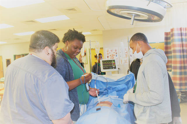 Morehead students attend SEARK career event