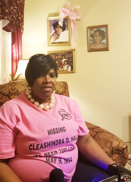 Cleashindra Hall’s family continues search after 25 years