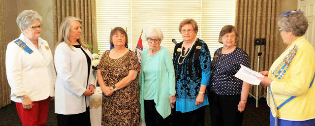 John Eliot Chapter Colonial Dames elects new officers