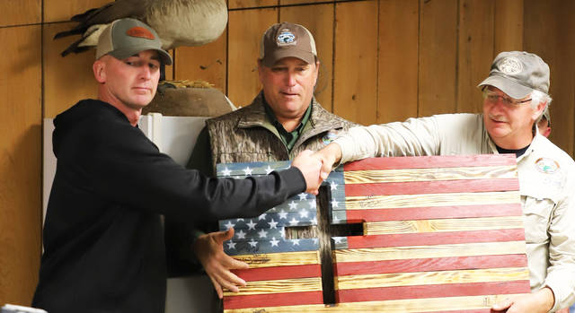 Disabled veterans join deer hunt weekend in Southeast Arkansas