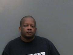 Traffic stop results in arrest of convicted felon after gun found