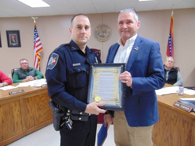 White Hall officer credited with saving life