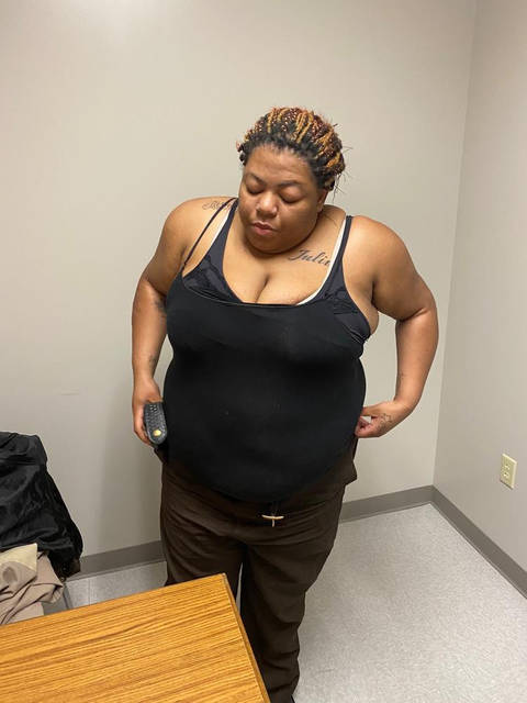 Jail deputy arrested for bringing contraband to jail