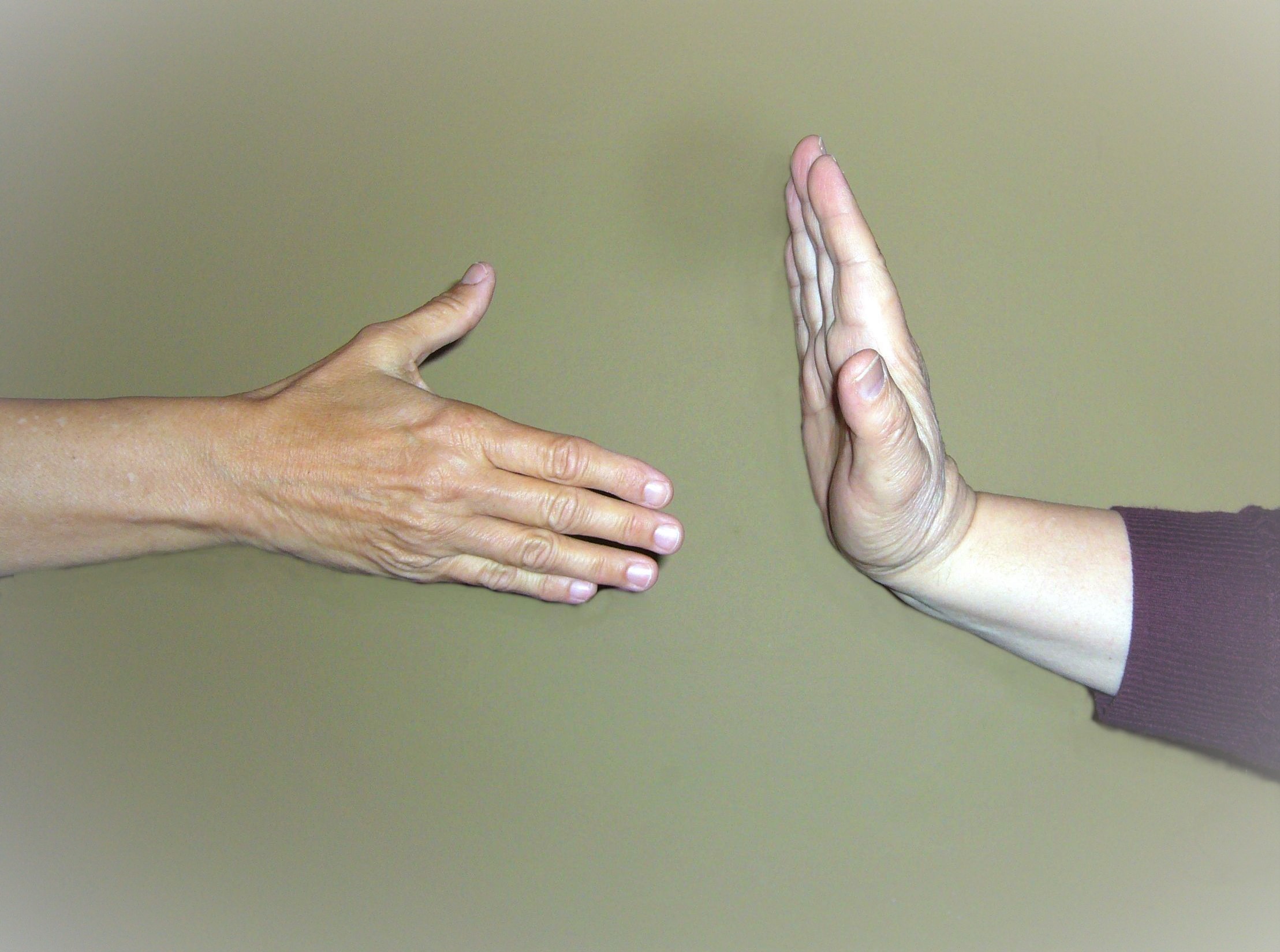 Science Bytes: Why haven’t humans evolved beyond handshaking?