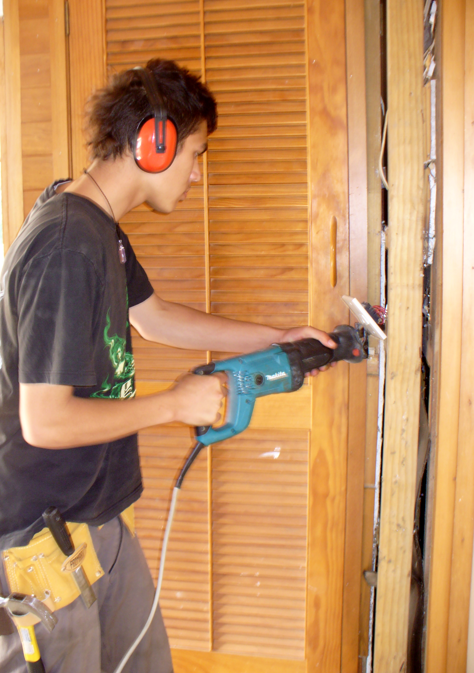 When do you need to get a building permit for remodeling?