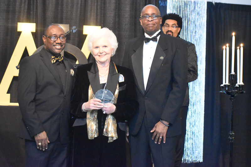 Fraternity honors community jewels