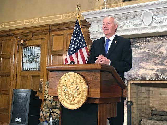 Hutchinson announces certain Nonessential procedures may resume April 27