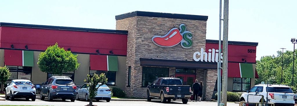 Cautiously, some local restaurants reopen doors