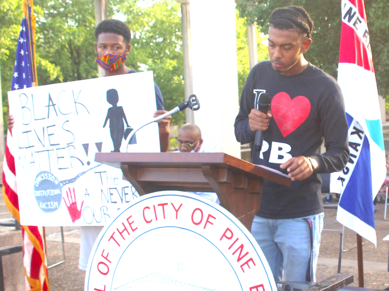 Future generation shines at Solidarity rally