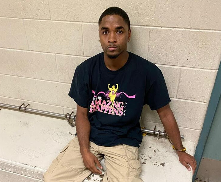 Local jailer faces charges for contraband