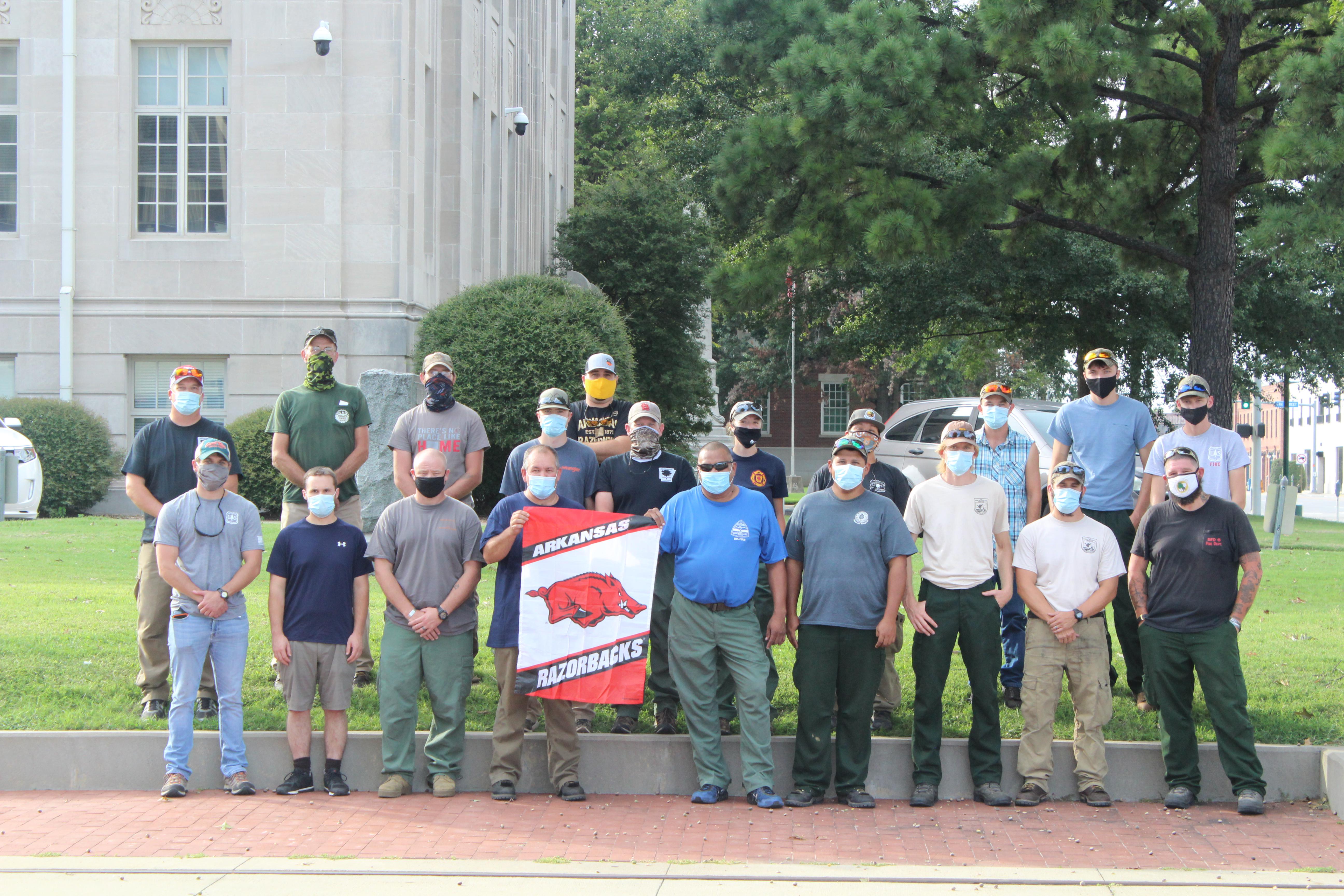 &rsquo;Razorback Crew&rsquo; firefighters to work Oregon wildfires