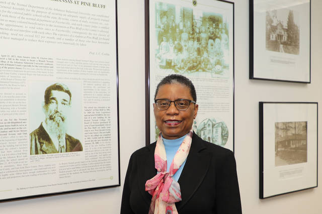 Dr. Pamela Moore Shares Southern History in Japan