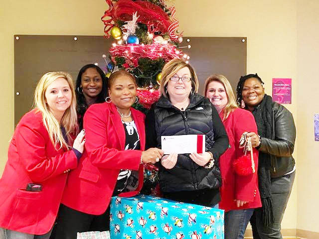Redcoats make holiday donations