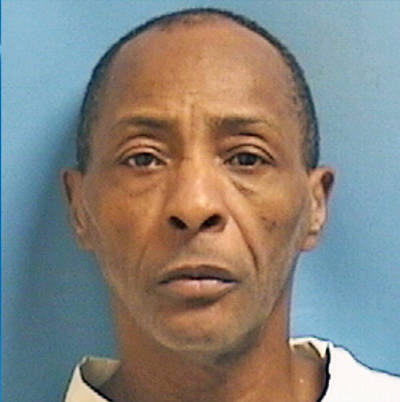 prison inmate dead in apparent suicide