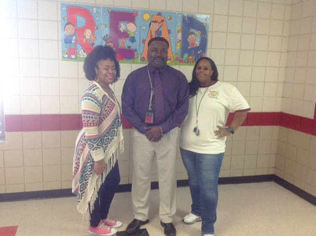 Dollarway program honors 2 teachers