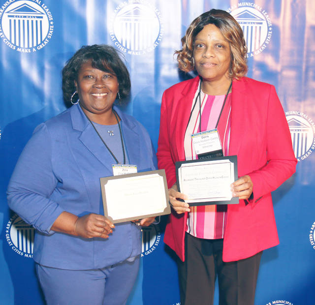 Altheimer mayor, recorder/treasurer earn certifications