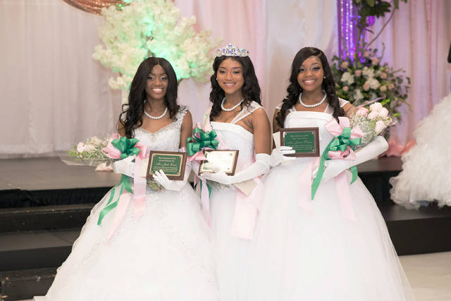 42 debutantes make debut at AKA Cotillion