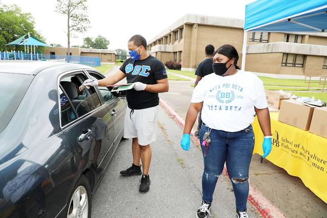 UAPB food distribution helps students in need