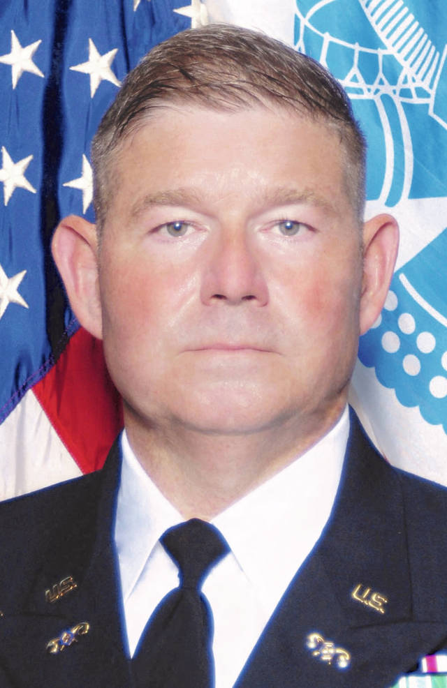Arsenal plans change of command ceremony