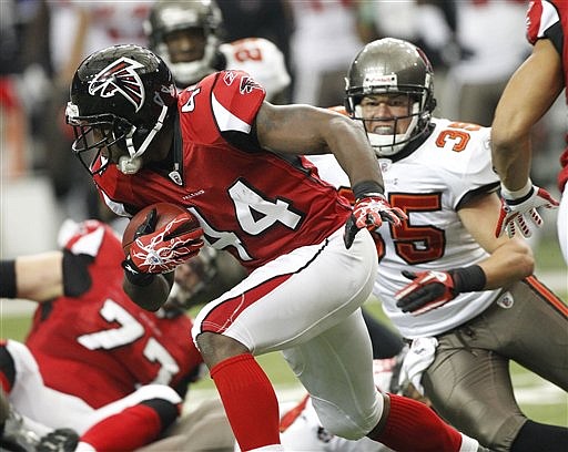 Matt Ryan, Roddy White carry Falcons past Ravens