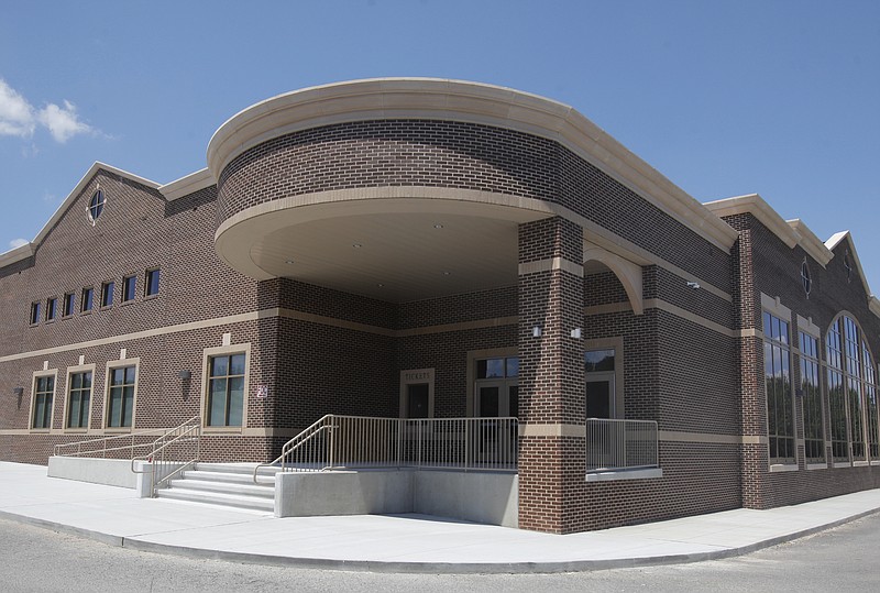 New high school buildings ready for science, art classes Chattanooga