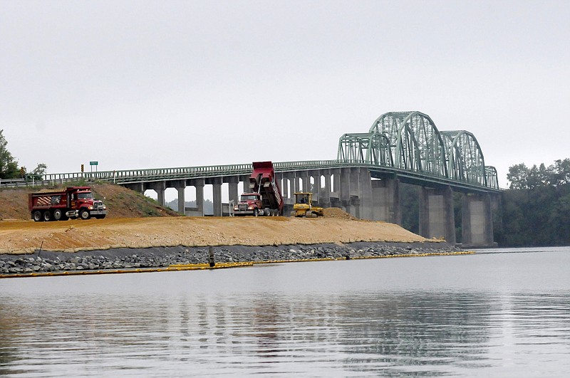 Marion Memorial Bridge span to be demolished