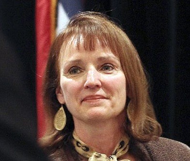 Tennessee House Speaker Beth Harwell will consider bid for Congress ...