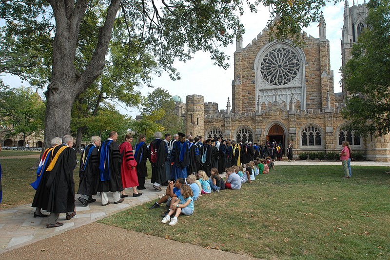 Sewanee University of the South freezes tuition for freshmen