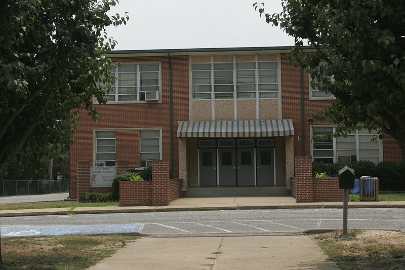 Teen says she was raped at East Ridge Middle School | Chattanooga Times ...