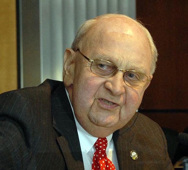 Chattanooga City Councilman Jack Benson wants restrictions on boards Chattanooga Times Free Press