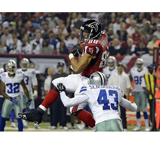 Turner helps unbeaten Falcons edge Cowboys 19-13