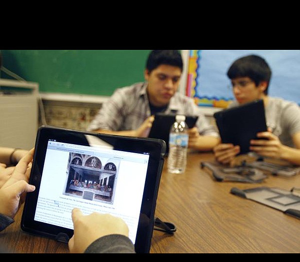 Schools shift from textbooks to tablets Chattanooga Times Free Press