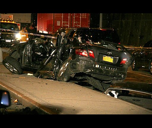 Arrest in NYC crash that killed expectant parents | Chattanooga Times ...