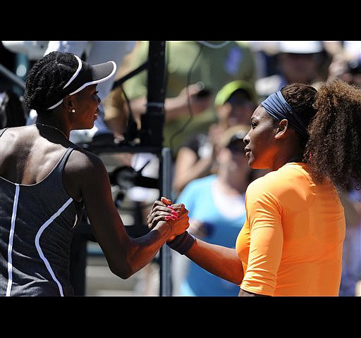 Heat, tiebreaks and Serena Williams spice up Australian Open