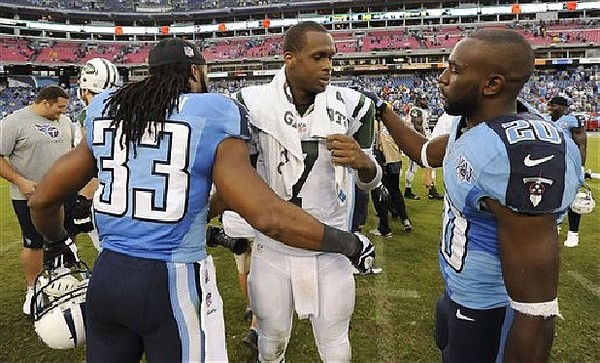 Jake Locker injury update; Mike Munchak says any timetable is