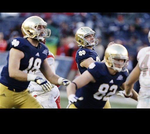 Rees, Notre Dame face Rutgers in Pinstripe Bowl