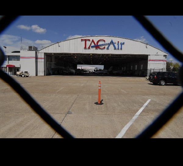 Chattanooga Airport Buys TAC Air Operations | Chattanooga Times Free Press