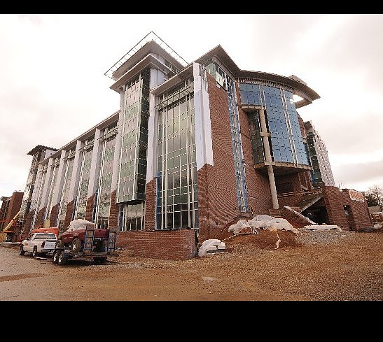 Turning the page: UTC's new $50 million library inches toward ...