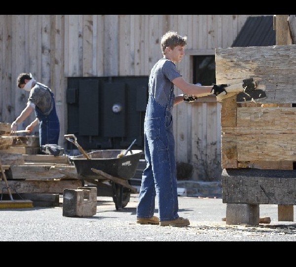 Chattanooga Woodworking Academy builds replica of Hamilton County's