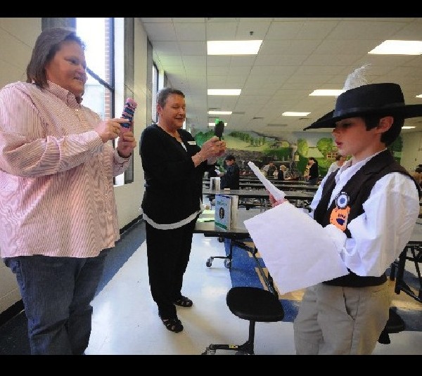Bringing history to life at Tunnel Hill Elementary School Chattanooga
