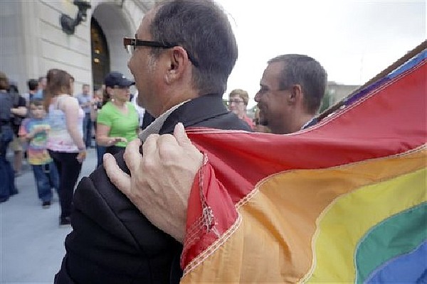 Federal Judge Overturns Arkansas Marriage Ban Chattanooga Times Free